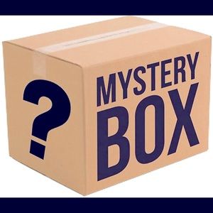 COPY - Mystery Box Shoes SNEAKERS/hype reseller profit 🔥